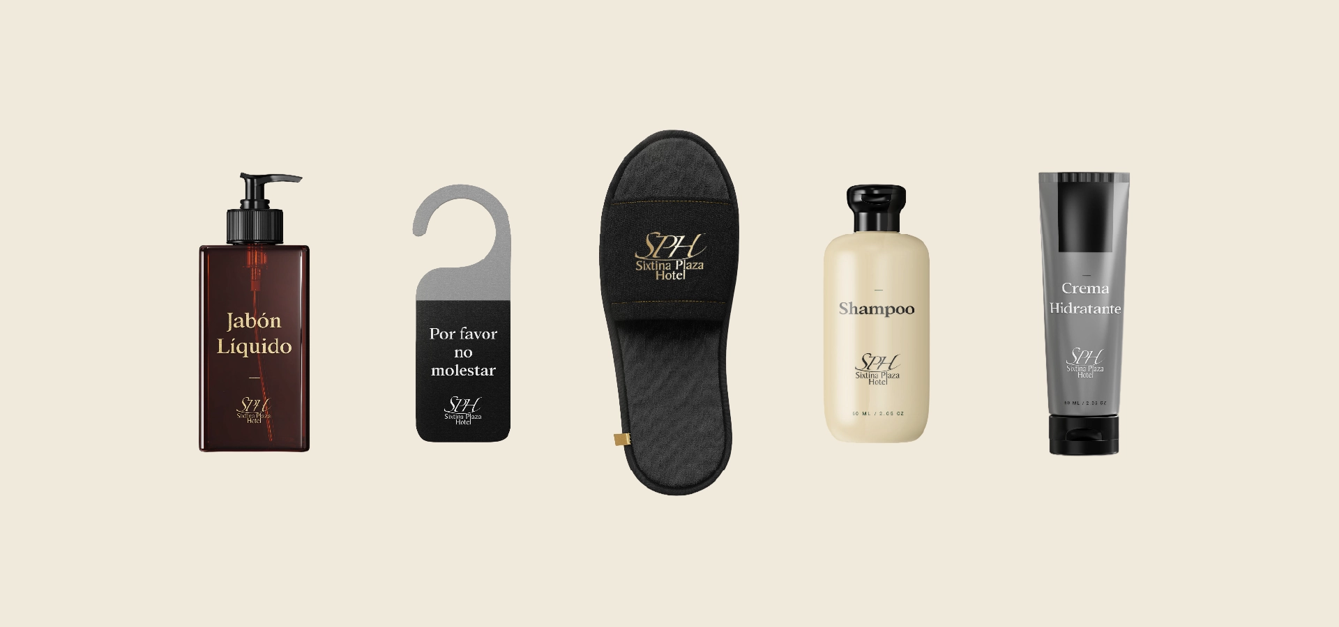 Foto de un jabón líquido, shampoo y crema hidratante con la identidad visual de Hotel Sixtina